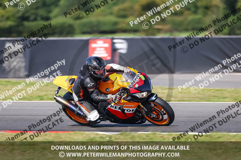 enduro digital images;event digital images;eventdigitalimages;no limits trackdays;peter wileman photography;racing digital images;snetterton;snetterton no limits trackday;snetterton photographs;snetterton trackday photographs;trackday digital images;trackday photos